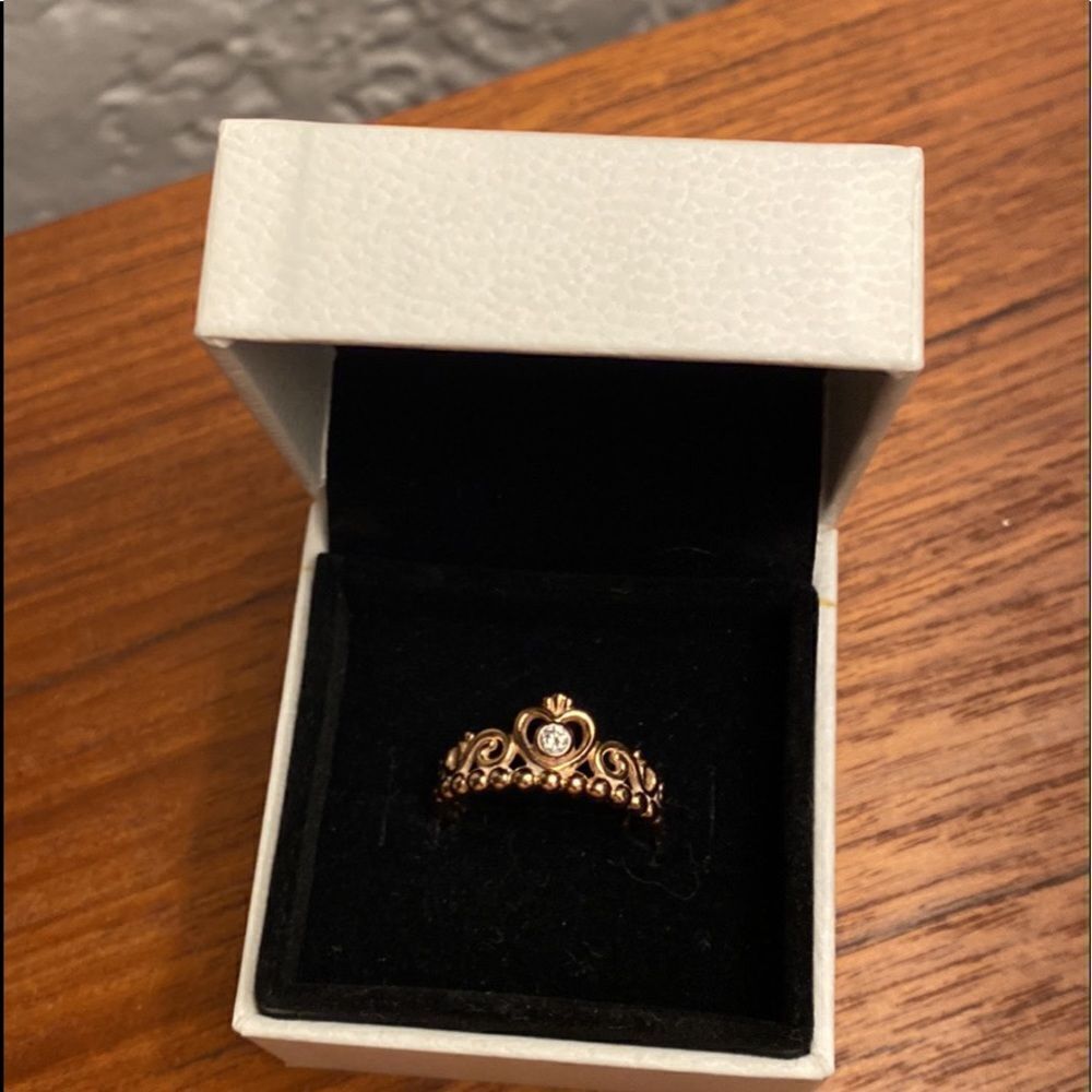 NEW UNUSED PANDORA TIARA RING - Picture 4 of 6